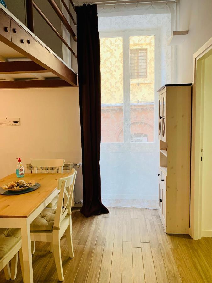 Maelle Trastevere Roma Esterno foto